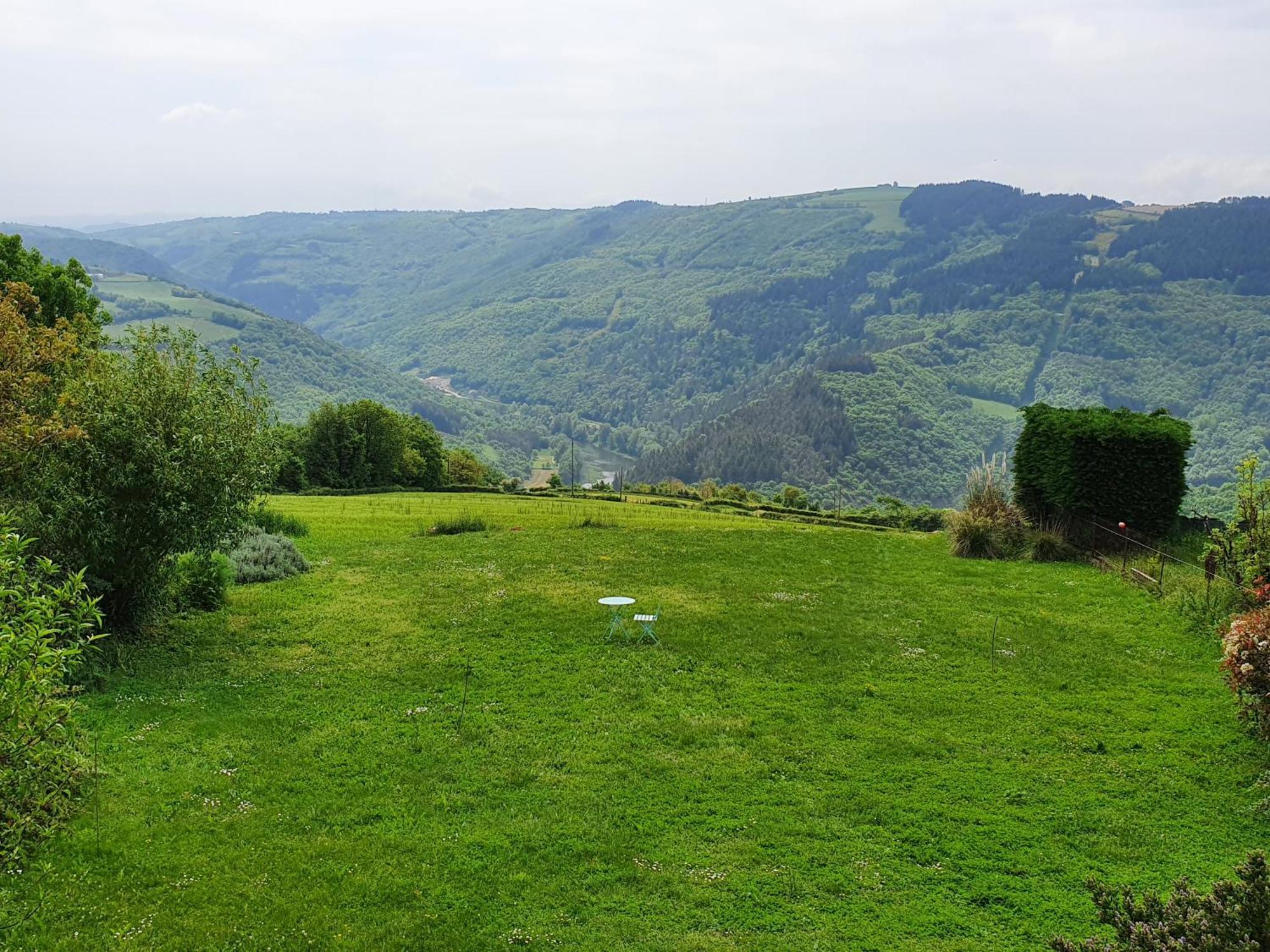 La Colline Du Chat Perche Villa Connac Exterior photo